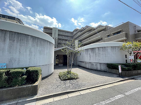 エントランス　１