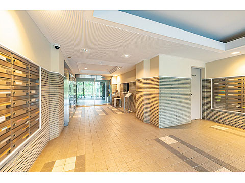 エントランス エントランス内部