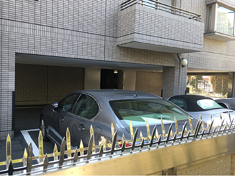 駐車場　駐車場