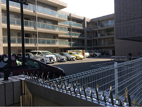 駐車場　駐車場 (2)