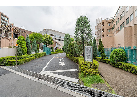 エントランス　