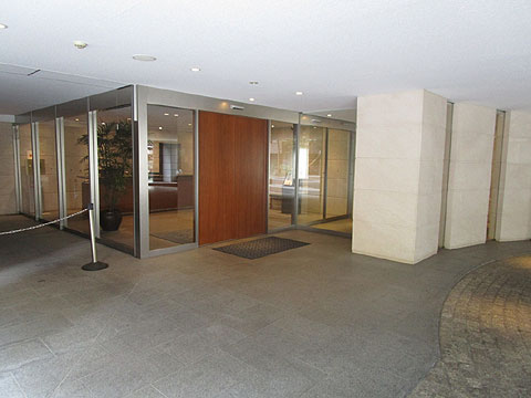 エントランス　IMG_1465