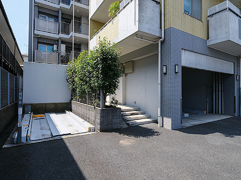 駐車場　駐車場205-52