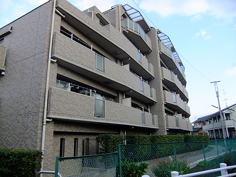 その他共用部　外観南側