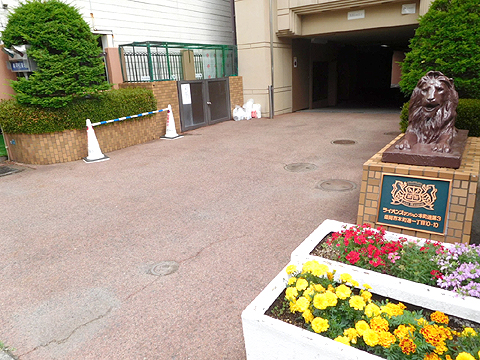 エントランス　エントランス