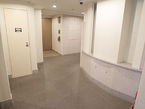 ロビー　R0054311