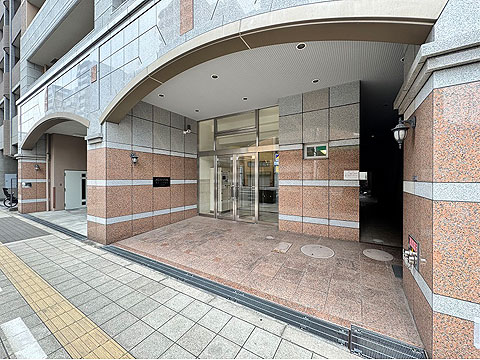 エントランス　