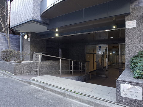 エントランス　エントランス