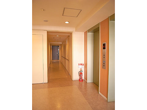 その他共用部 内廊下のエレベーターホール