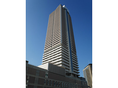 現地外観写真　建物北側外観