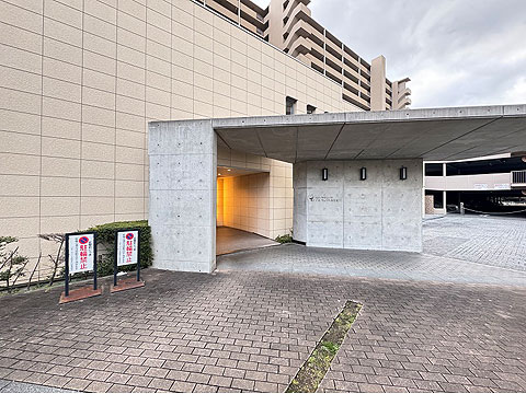 エントランス　