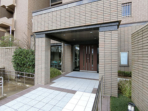 エントランス　