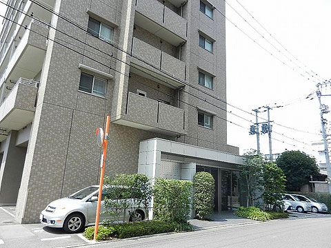 現地外観写真　東側外観
