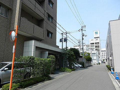 現地外観写真　東側外観