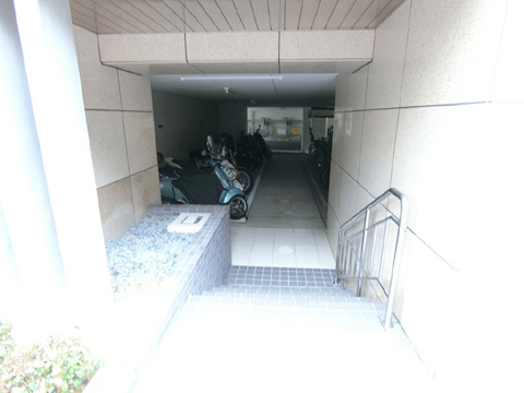 その他共用部　バイク置場