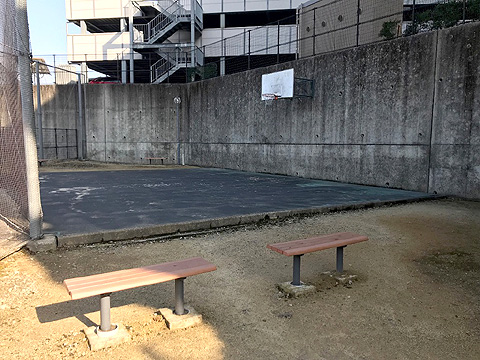 その他共用部　敷地内球技場.