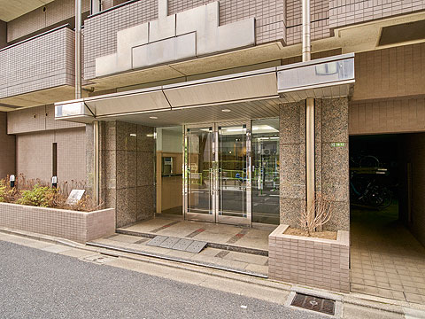エントランス　