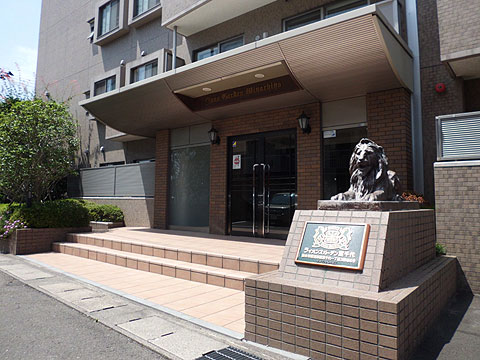 エントランス　エントランス
