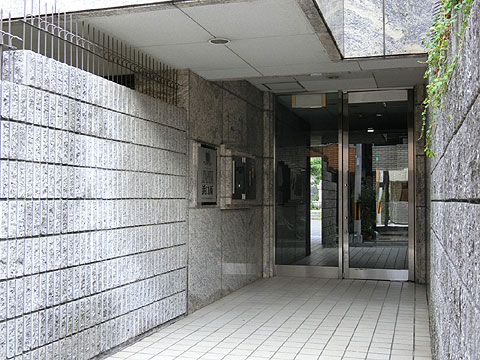 エントランス　オートロック