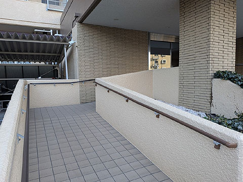 エントランス　エントランス