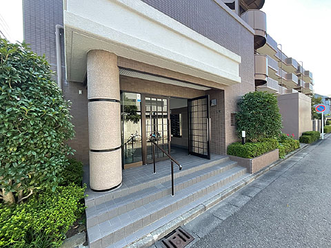 エントランス　