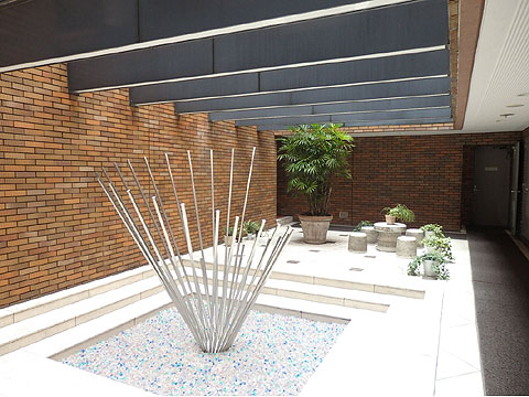 ロビー　P8280022