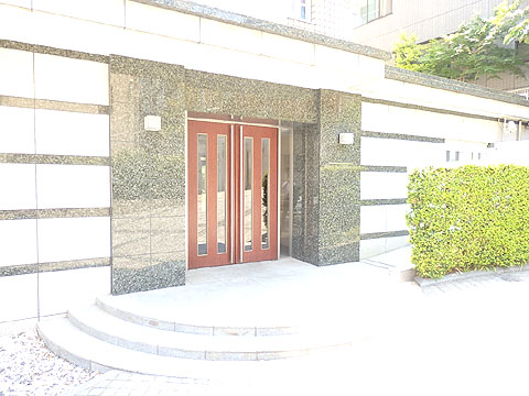 エントランス　P5210057