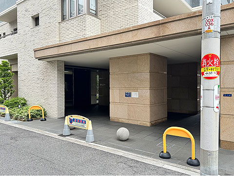 エントランス　