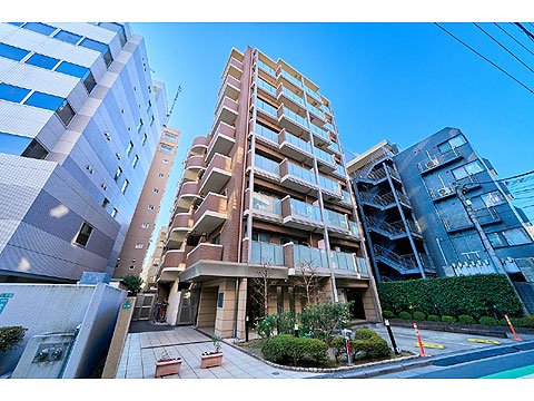 現地外観写真　ミオカステーロ目黒都立大外観２