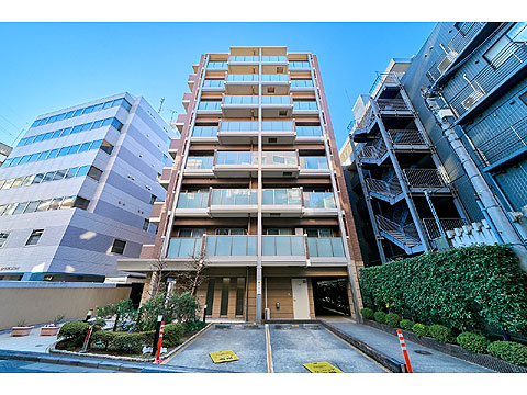 現地外観写真　ミオカステーロ目黒都立大外観３