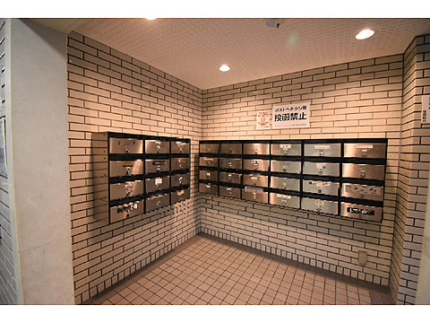 その他共用部　１階集合ポスト