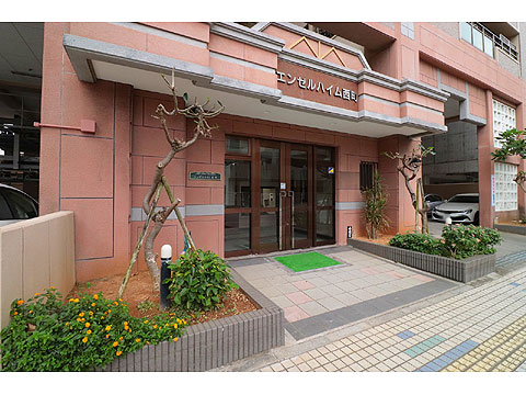 エントランス　IMG_9972