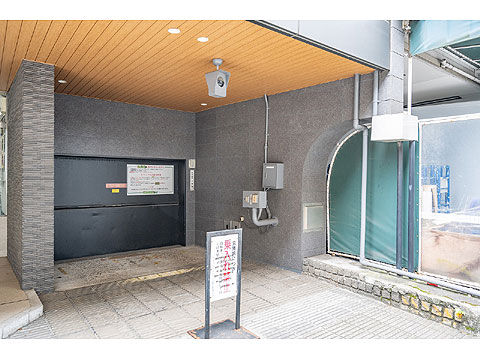 エントランス　エントラン