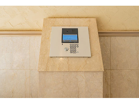 エントランス　オートＬ