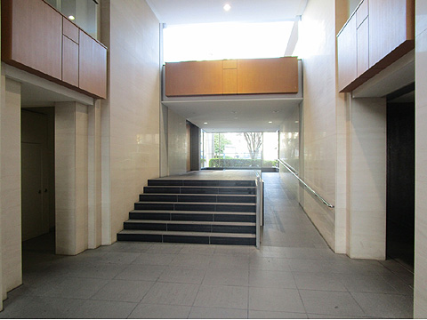 ロビー　IMG_2383