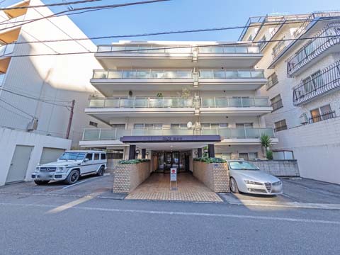 エントランス　グレイス西麻布 