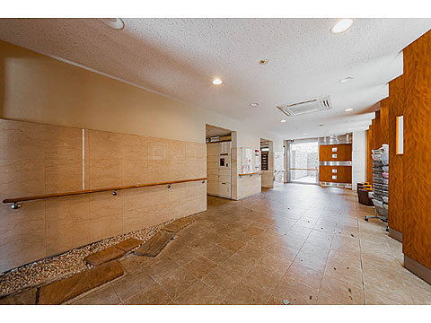 ロビー 20250607_0010