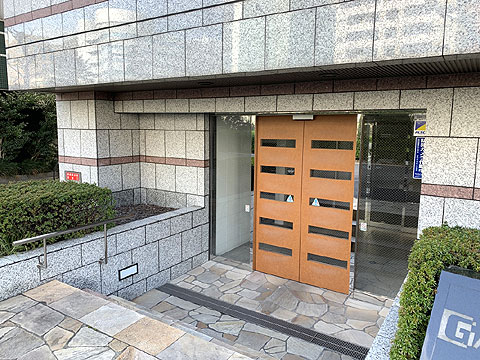 エントランス　エントランス