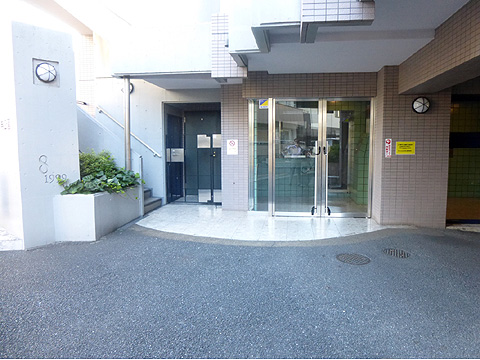 エントランス　エントランス入口