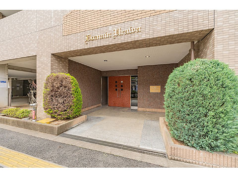現地外観写真　エントランス