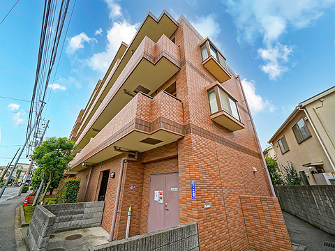 駐車場　敷地内駐車場