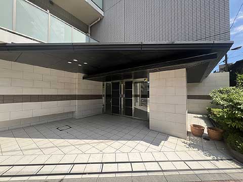 エントランス　