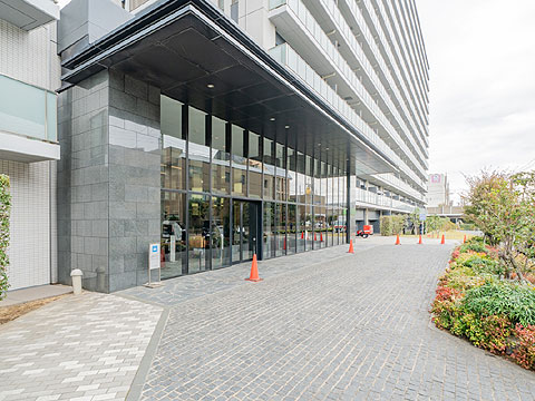 エントランス　エントランス