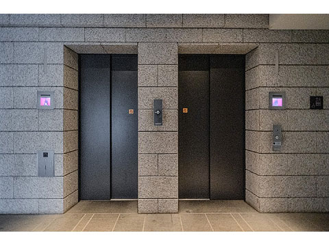 その他共用部　エレベーター