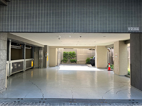 駐車場　駐輪場