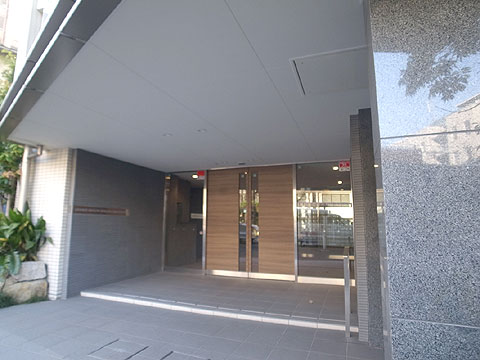 エントランス　R0420337