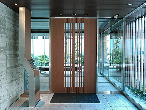 その他共用部　風除室